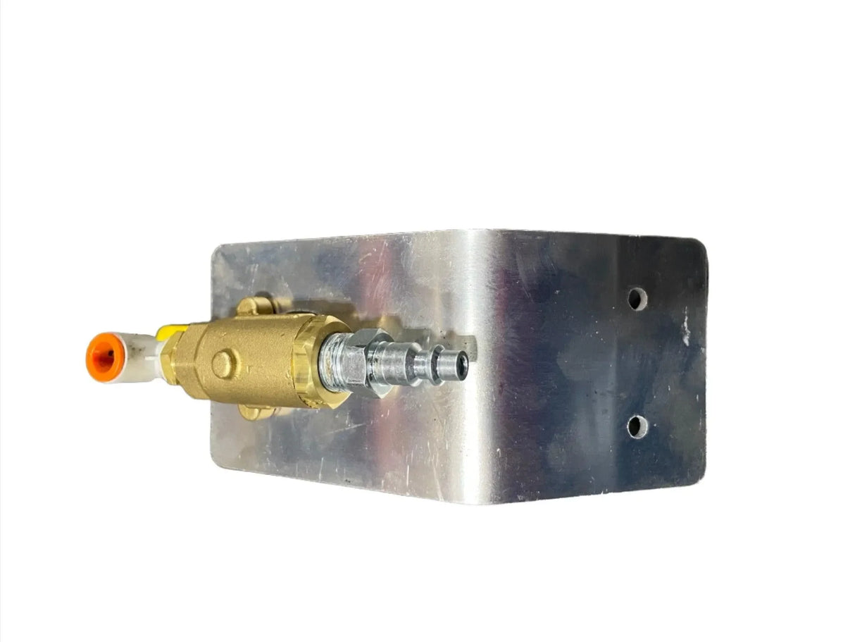 Quick Connect Valve & Mounting Bracket - Rodoc Leasing Sales & Service