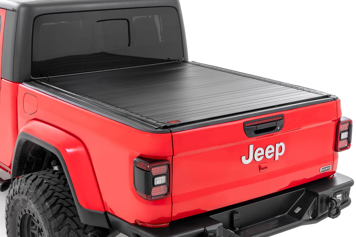 Rough Country Hard Roll-Up Bed Cover 5' Bed - Jeep Gladiator 2020-2026 - 50620500