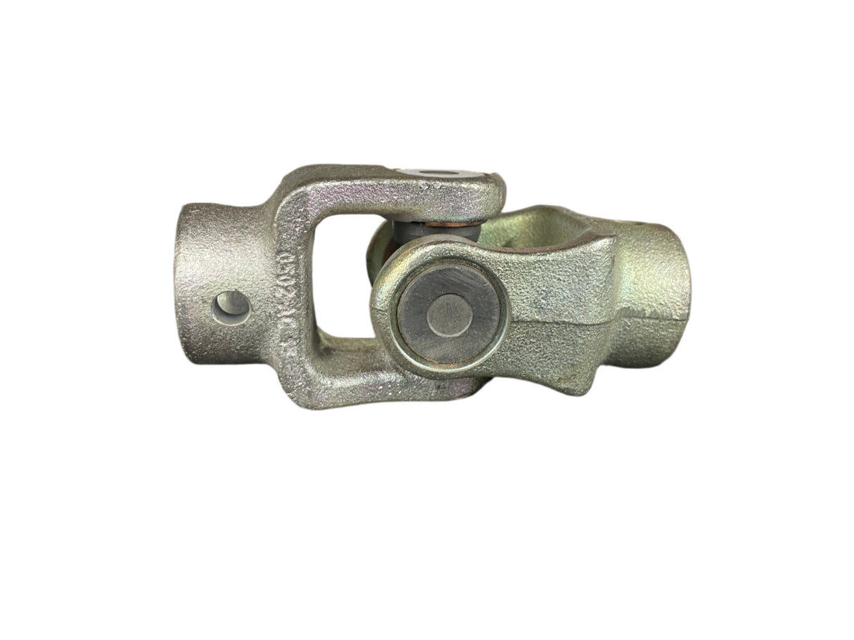 U-Joint & Yoke for Wilson Trailers 7/8"